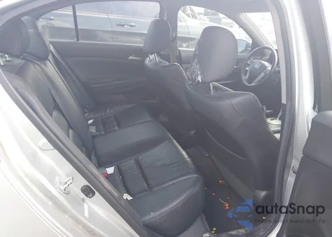 2011 Honda Accord 2.4 Se from USA, damaged, VIN 1HGCP2F61BA103779